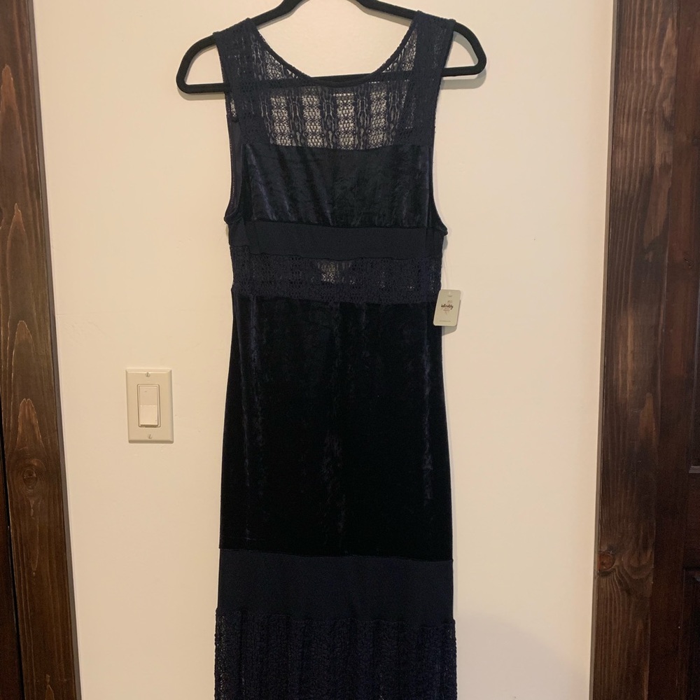 Velvet and lace intimate dress/slip